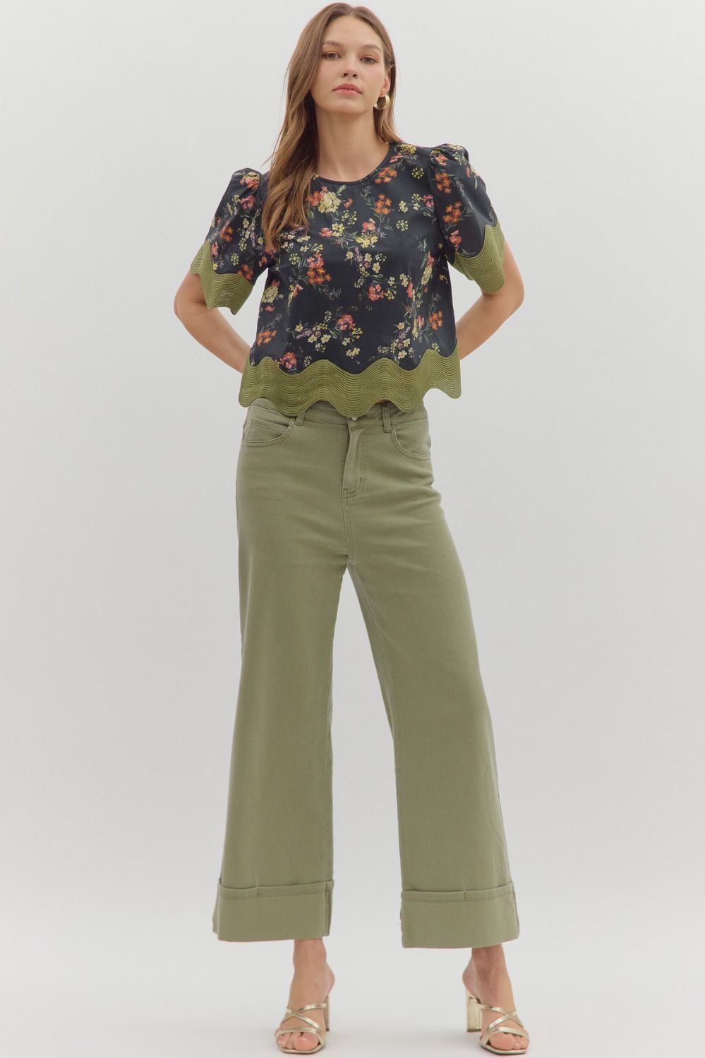 Fall Floral Top- Black