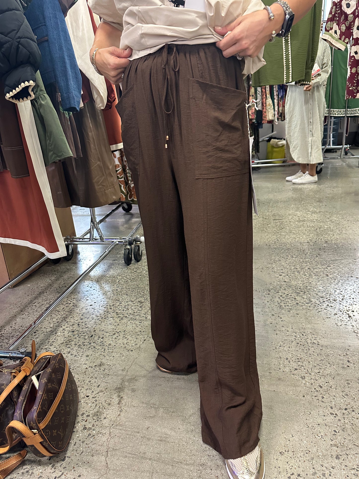 Wide Leg Relaxed Pant - Brown