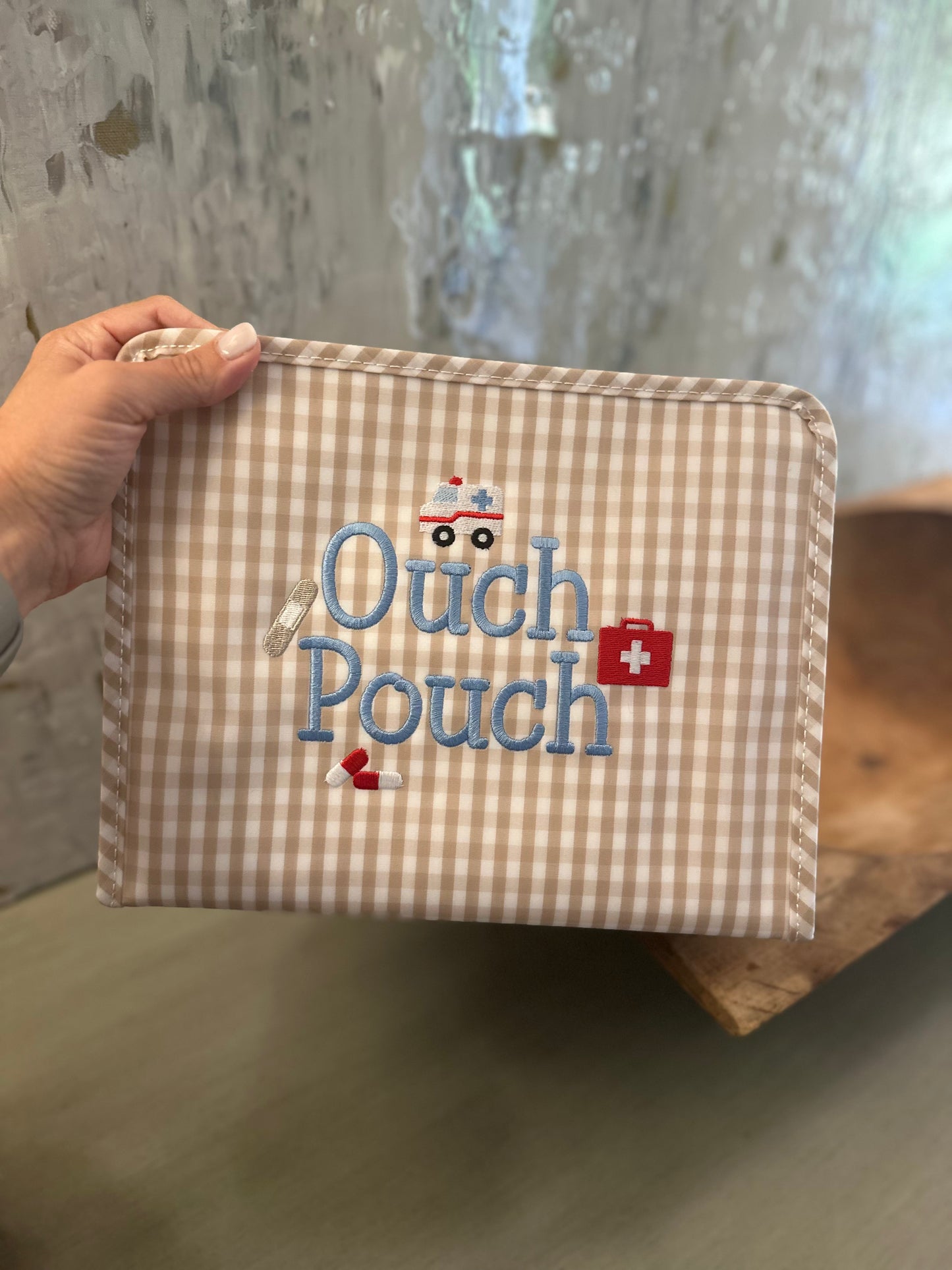 Ouch Pouch